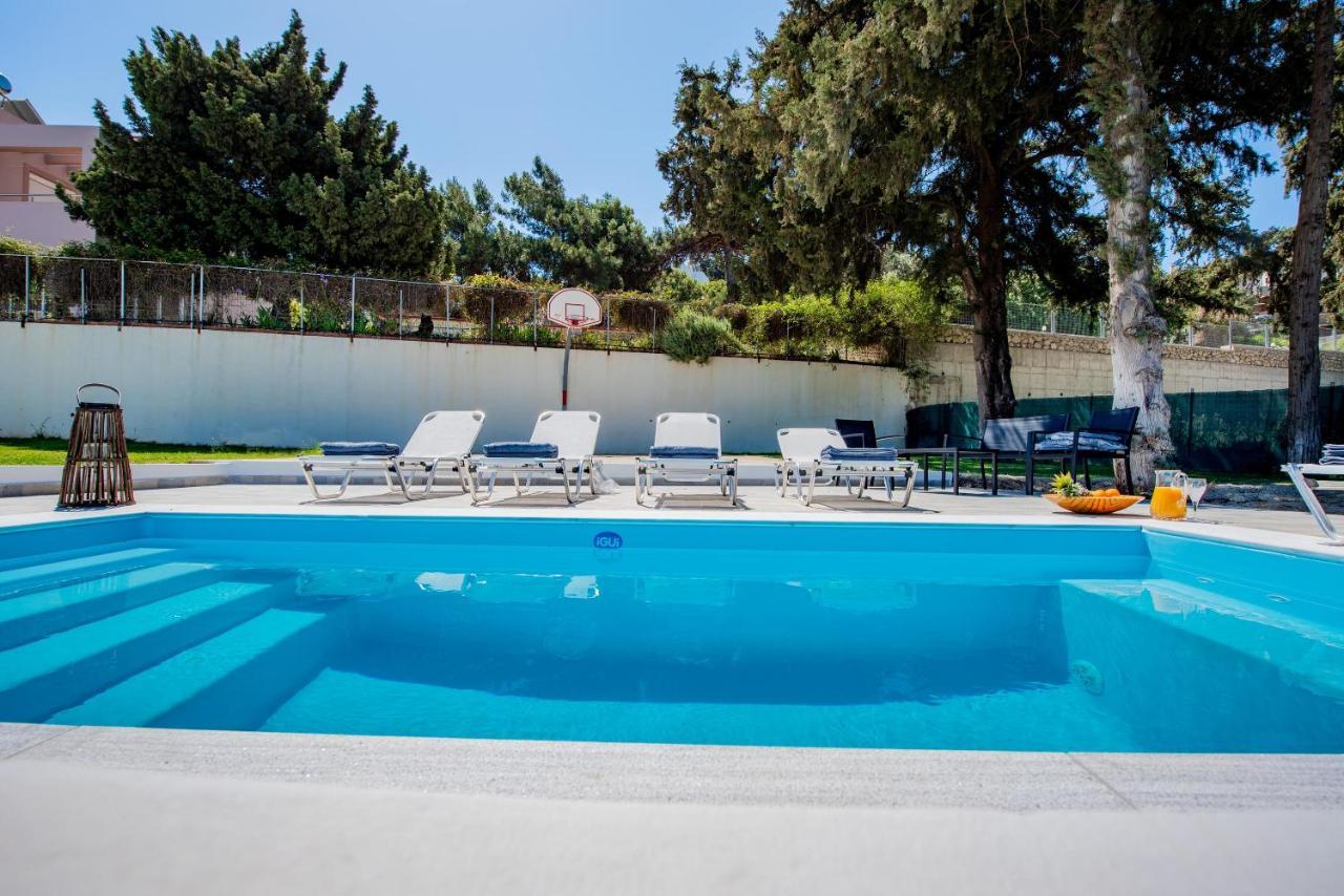 Dias Luxury Villa Koskinou  Exteriör bild